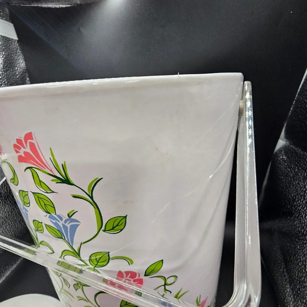 Vintage‎ 1960s Ice Bucket White Enamel Floral Lucite Handle MCM Barware